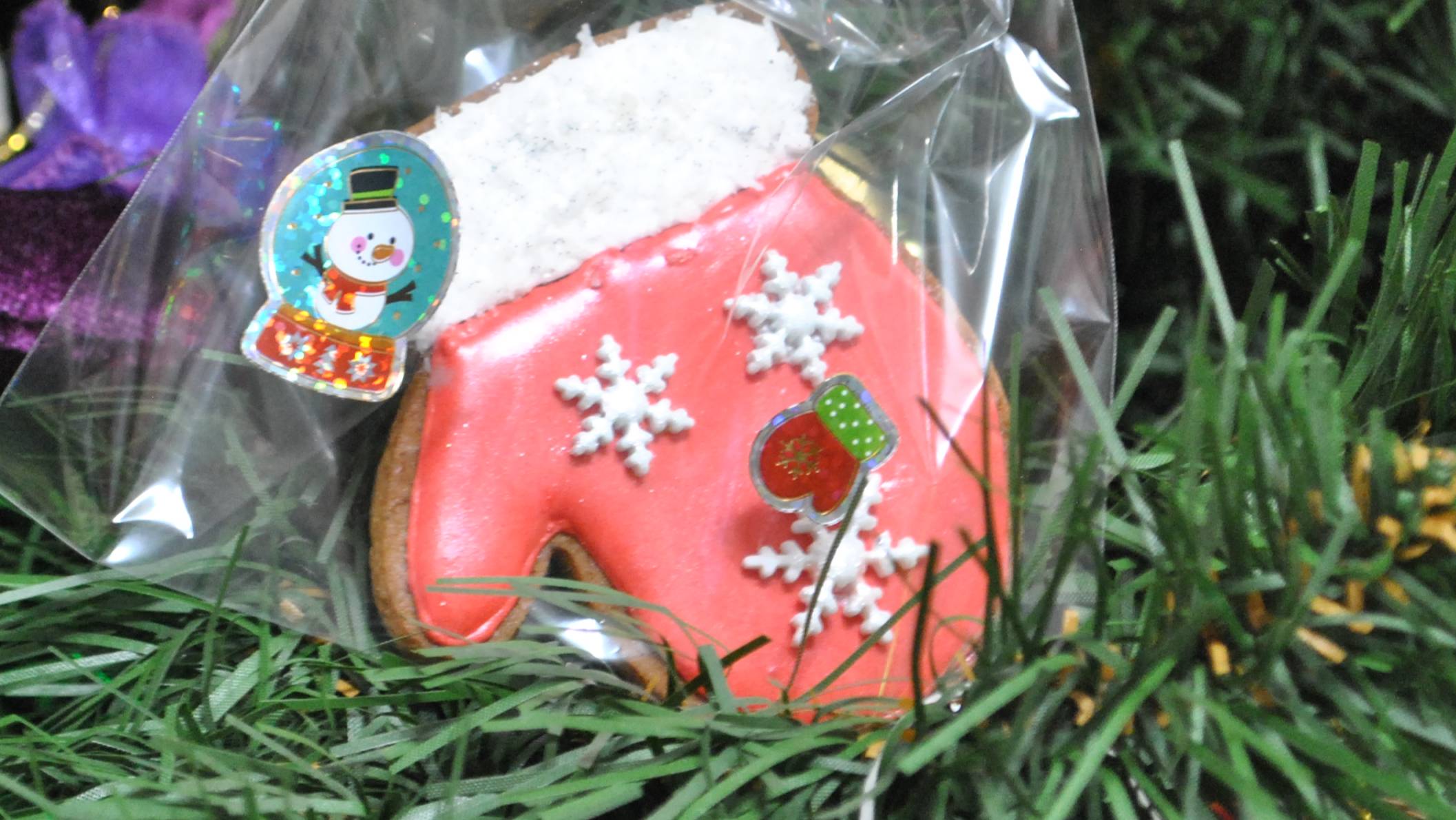 Новогодние пряники - украшение на елку. Вкусный и ароматный новогодний подарок. смотреть онлайн