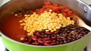 Макароны с фасолью в томатном соусе