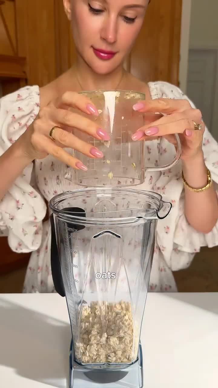Homemade Plant-Based Oat Milk (Dairy-Free, Sugar-free, Gluten-free) смотреть онлайн