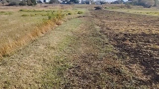 ВСПАШКА ОГОРОДА ТРАКТОРОМ.