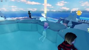 САМЫЙ ОБЫЧНЫЙ ЗИМНИЙ ДЕНЬ ИЗ НАШЕЙ ЖИЗНИ! Roblox Livetopia