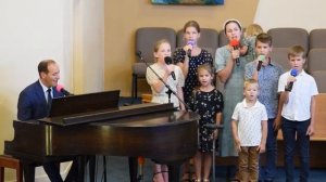 К нам осень пришла ♥️ христианская песня