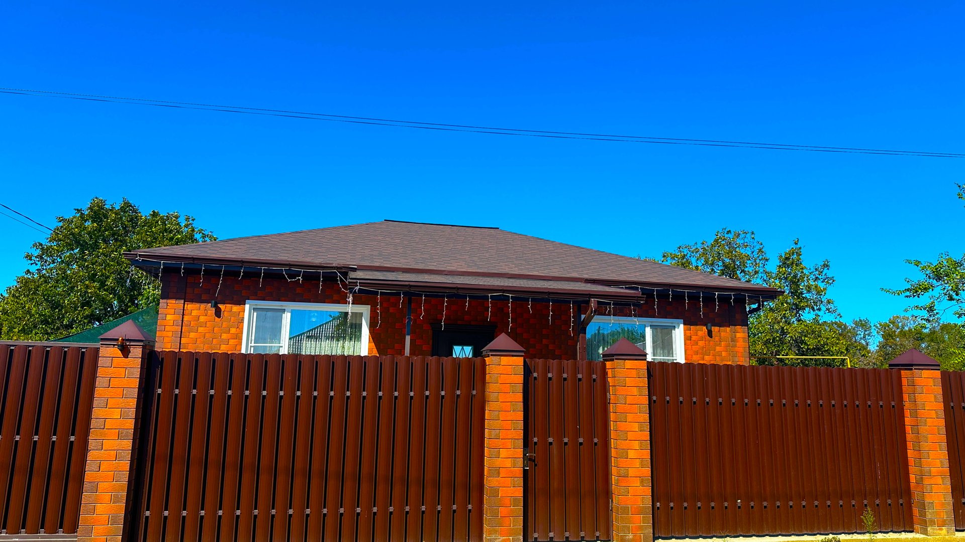 Новый дом с террасой и ремонтом — заезжай и живи! смотреть онлайн