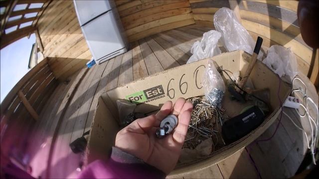 Воробьи нападают. Огород готовим к зиме. Сделал крыльцо почти. урожай2025