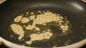 Креветки на сковороде