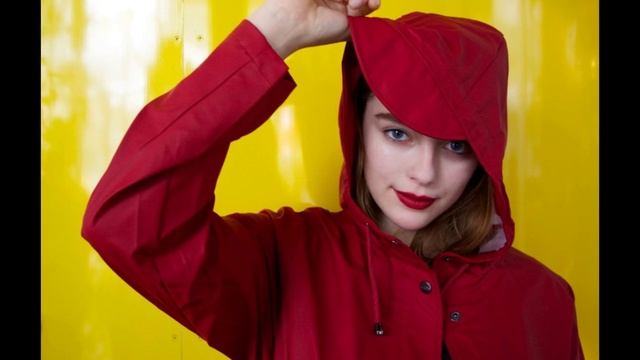 Дэниэль Роуз Расселл ( Danielle Rose Russell )