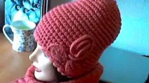 Объемный, рельефный,  эффектный узор для теплой женской шапки