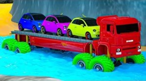 Гигантский КАМАЗ проезжает через огромную дыру 🚒 🚔 АВТОМОБИЛИ и МОТОЦИКЛЫ с ГРУЗОВИКОМ