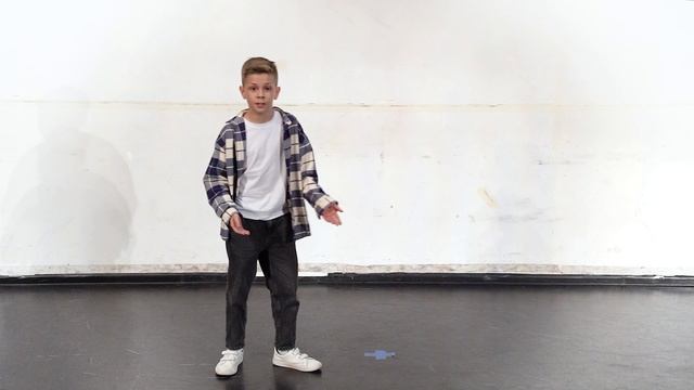 Роман Пашко, "Ищите людей...", Эрнесто Бонивур; Художественное слово! #харизмарулит