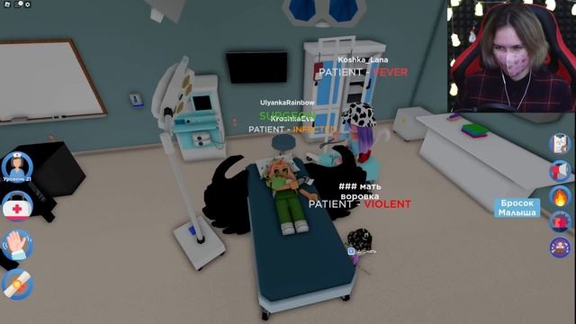 Я УЖЕ УСТАЛА ИХ ЛЕЧИТЬ! ЧТО С НИМИ ПРОИЗОШЛО? Roblox Maple Hospital смотреть онлайн