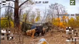 Уничтожение буксируемой гаубицы и транспорта подвоза боеприпасов ВСУ