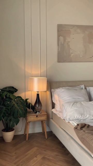 Декоративная настольная лампа ARTE Lamp NAOS смотреть онлайн
