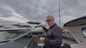 Две каюты, два мотора, один характер — Parker Sorrento 100 | Yachts Expert