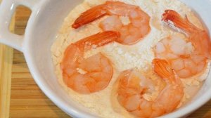 Креветки в кокосовой панировке с ананасовой сальсой