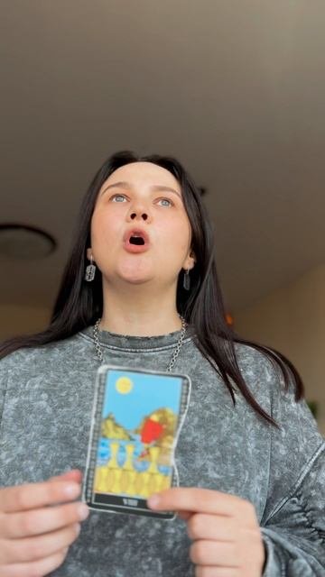 РАСКЛАД ТАРО ОНЛАЙН: Мужчина хочет продолжить ОБЩЕНИЕ⁉️