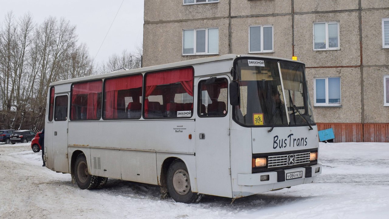 Автобус Икарус-211.51 (У 084 УК 22). Покатушки. / Die Fahrt mit dem Ikarus-Bus ist am 211.51.