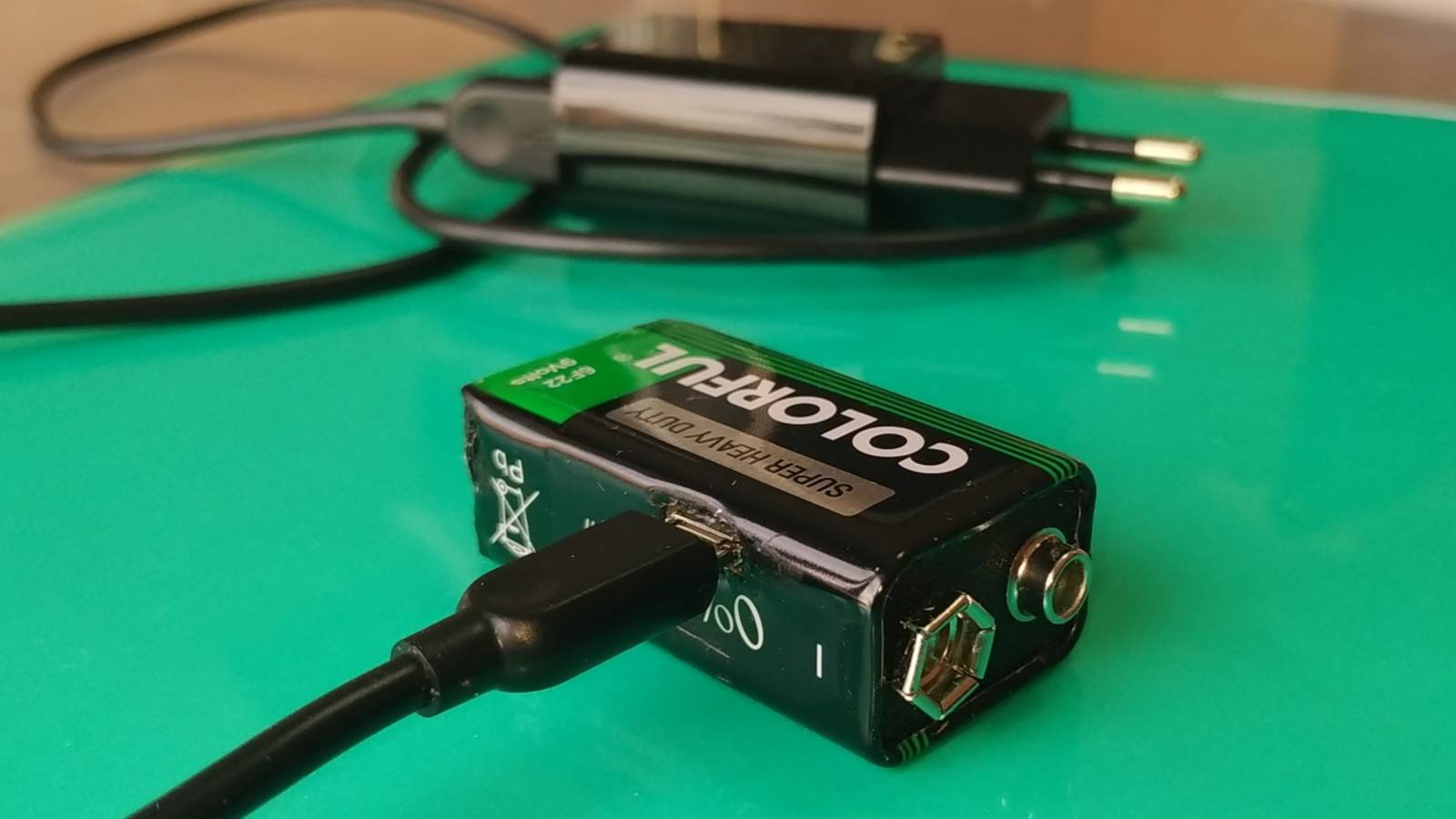 Сделай и себе многоразовую батарейку смотреть онлайн