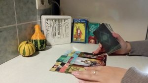 Таро / ЧТО ДУМАЕТ О ТЕБЕ загаданный мужчина ⁉️🔆 #таро #гадания