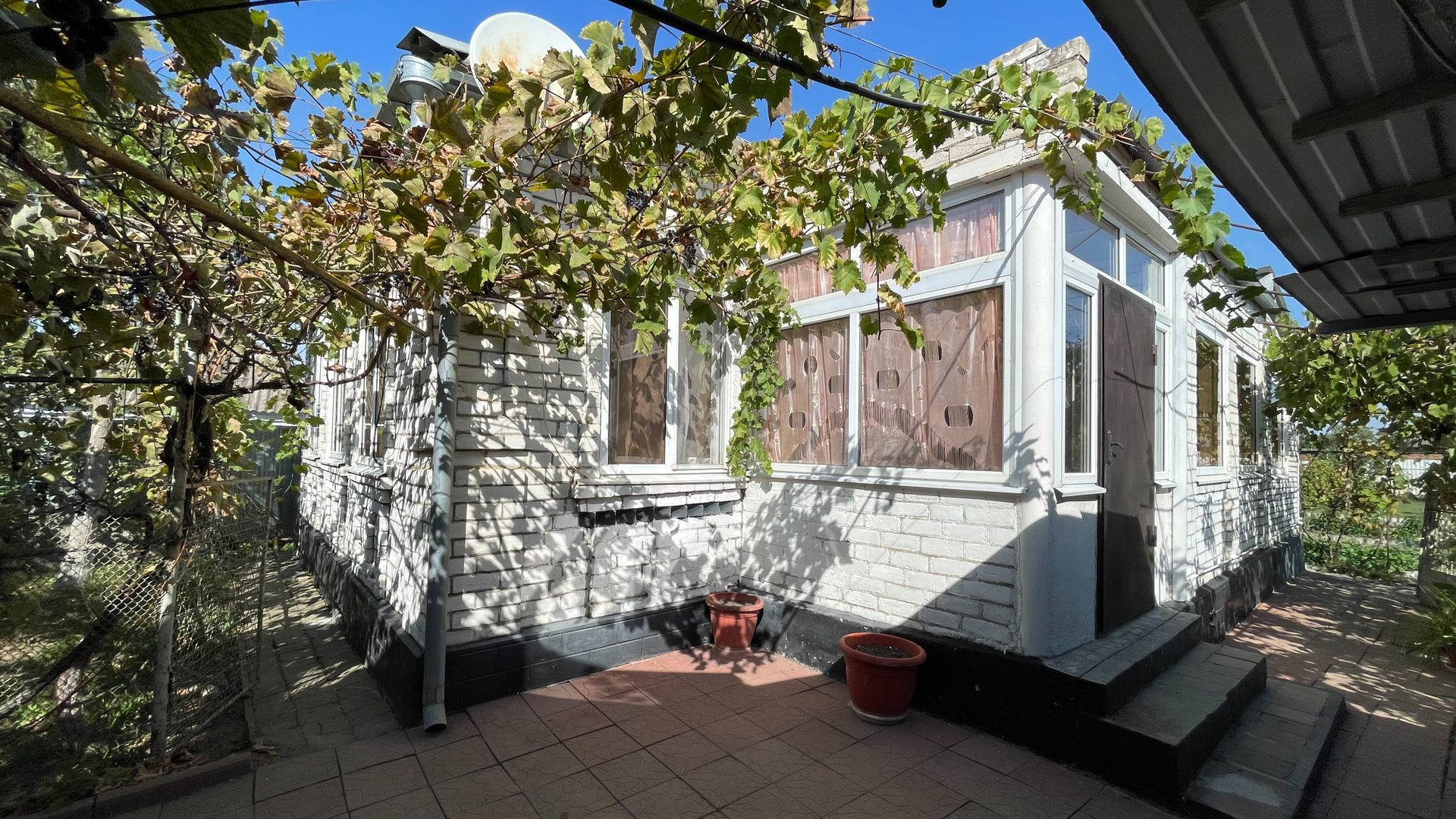 ПРОДАЁТСЯ ДОМ - 72.9 м² на ЗЕМЕЛЬНОМ УЧАСТКЕ  11.57 сот. ст. Анастасиевская. т. 89184882246