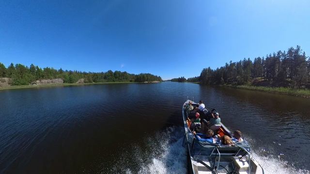 На катере по карельским шхерам