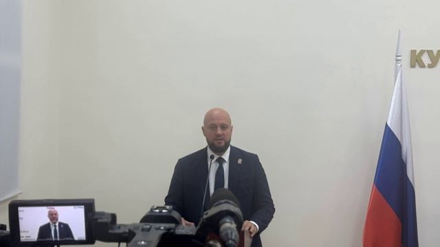 Единоросс Евгений Маслов избран мэром Курска