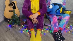 НОВОГОДНЕЕ МУЗЫКАЛЬНОЕ ПОЗДРАВЛЕНИЕ!