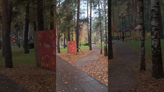 Прогулка с девочками в детский городок Сказочный🍁🥰Таисия и Маргарита в эфире ❤️ Октябрь2025 🌈