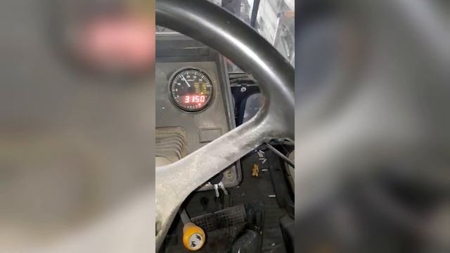 Роторная зернодробилка ШМЕЛЬ от вала отбора мощности (предварительные настройки) смотреть онлайн