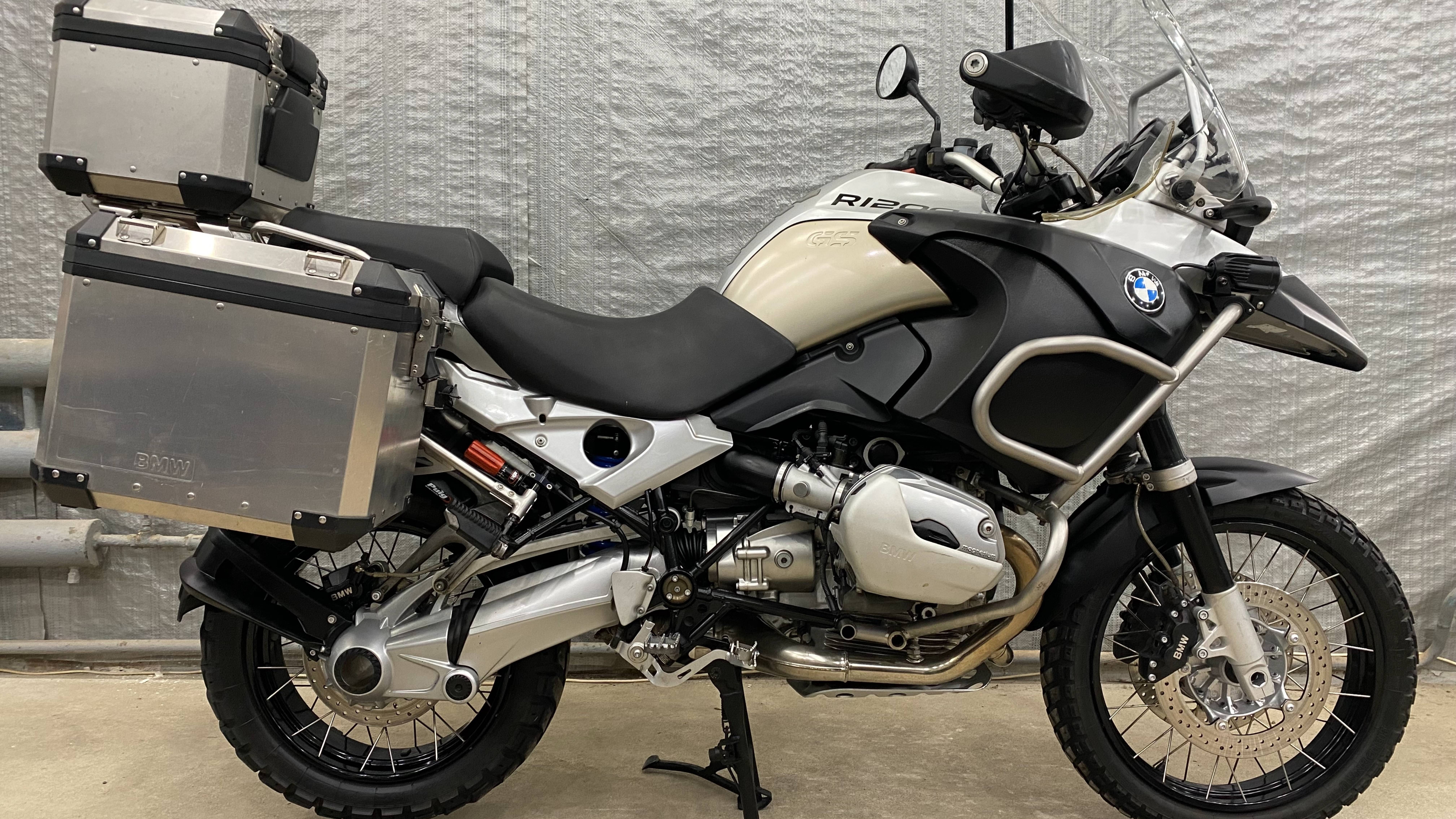 Осмотр BMW R1200GS Adventure (2007)
