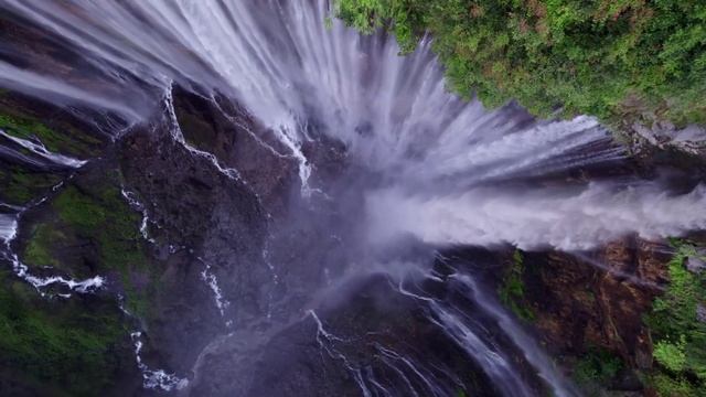 Город, которого нет . На японском языке. Нацуки Сугавара смотреть онлайн