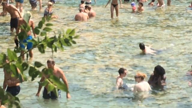 Дикий пляж на водопаде КРКА   Хорватия