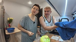 ПРОБОЛТАЛАСЬ про планы на отпуск! ЗАЧЕМ едем и куда? Готовим ВКУСНЫЕ щи и салатик на ужин! Влог