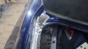 Окрас заднего крыла Toyota Corolla 150