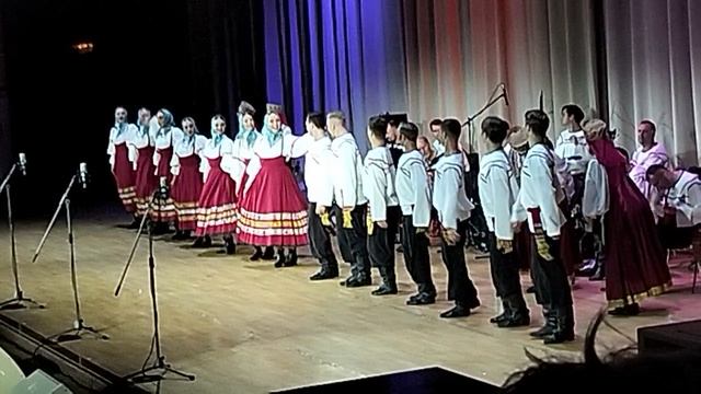 Русский народный хор имени М. Е. Пятницкого .