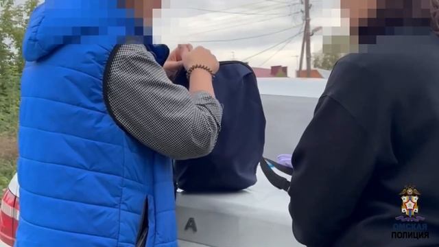 В Омске  задержали 37-летнюю  женщину, планировавшую сбыть почти полкилограмма «синтетики»