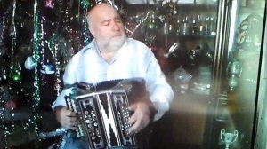 Вальс Над волнами.Валентин Наумкин.