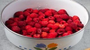 Малина с сахаром без варки на зиму