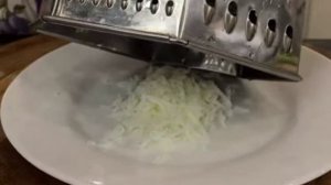 Нежнейший салат из печени трески