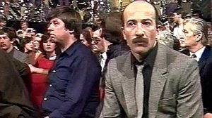 "Почему барды не идут навстречу молодежи с улицы, почему не становятся их вождями?"