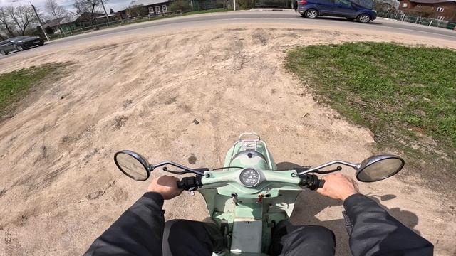 Мотороллер муравей крокодила Гены из фильма ЧЕБУРАШКА 2.