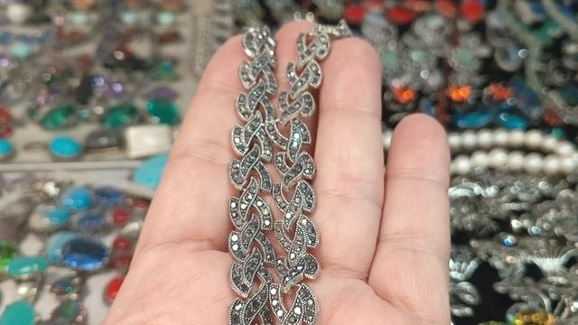 Распродажа капельного серебра с марказитами. 89235745055.Распродажа действует три дня.