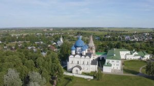 СЕРГЕЙ ВЕСТНИК
У строгого старца-схимника украли последние деньги. Вместо полиции он велел привести