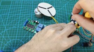 Реверс двигателя с помощью реле времени YF-7
