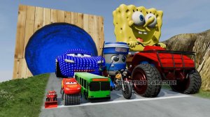 Большие и маленькие цвета Молния Маккуин из шариков против поездов _ BeamNG.Drive