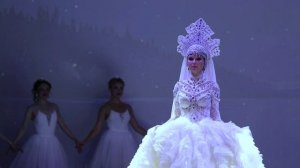 Фэшн-показ «Пушкинский бал 3.0» Университета ПромТехДизайн