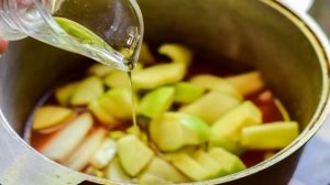 Лечо с яблоками