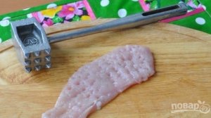 Нежные рулетики из кабачков с куриным филе