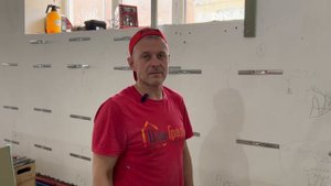 плотник Алексей Веселов