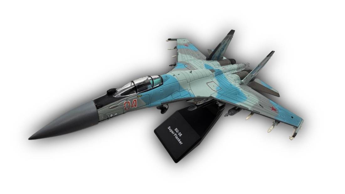 Модель истребителя Су-35 ВВС России 1:100