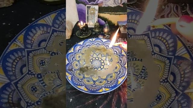 О ЧËМ РАСКАЖЕТ ВОСК? У КОГО НА БУКВУ О?)